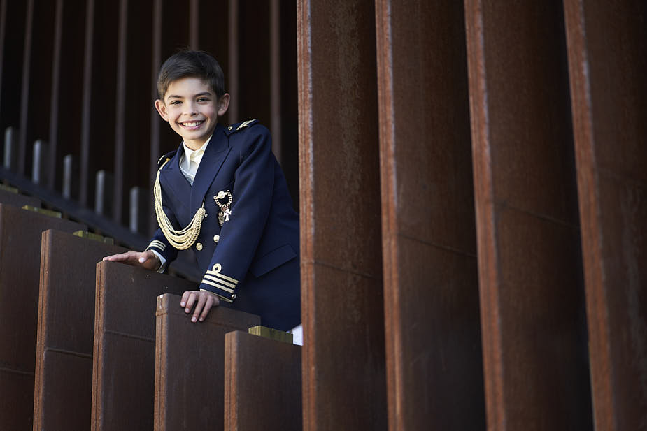 Image hover effect image