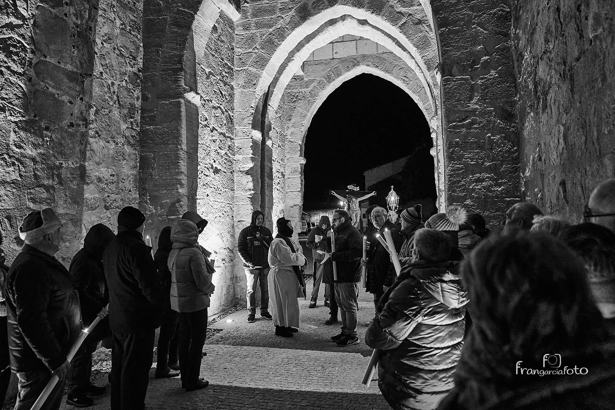 Viacrucis en Almazán el Viernes de Dolores