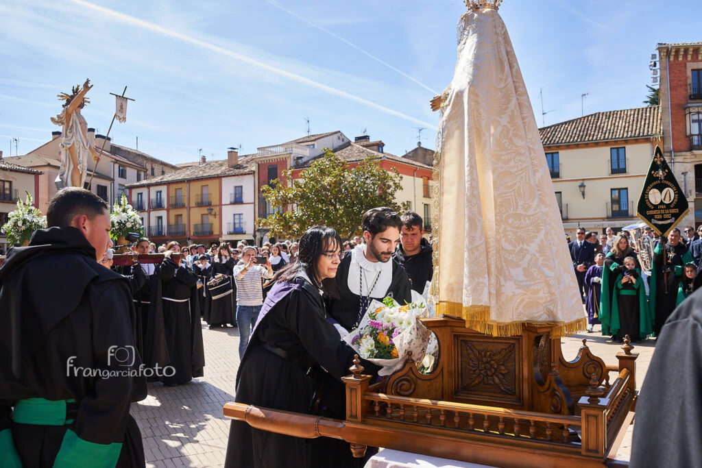 Procesión del Encuentro del Domingo de Resurrección en Almazán