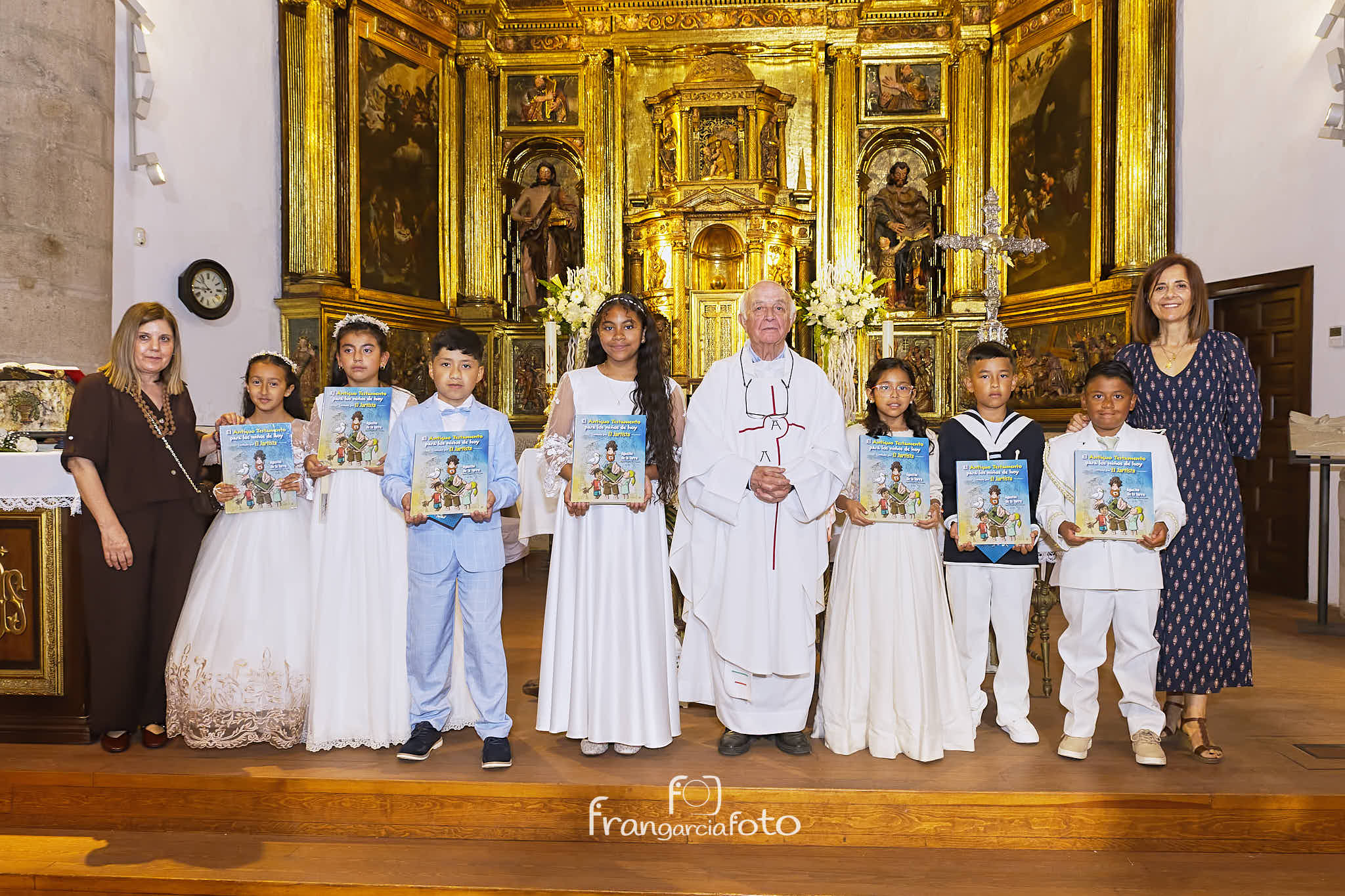 Fotografía de los niños y niñas de Comunión en Almazán en 2026