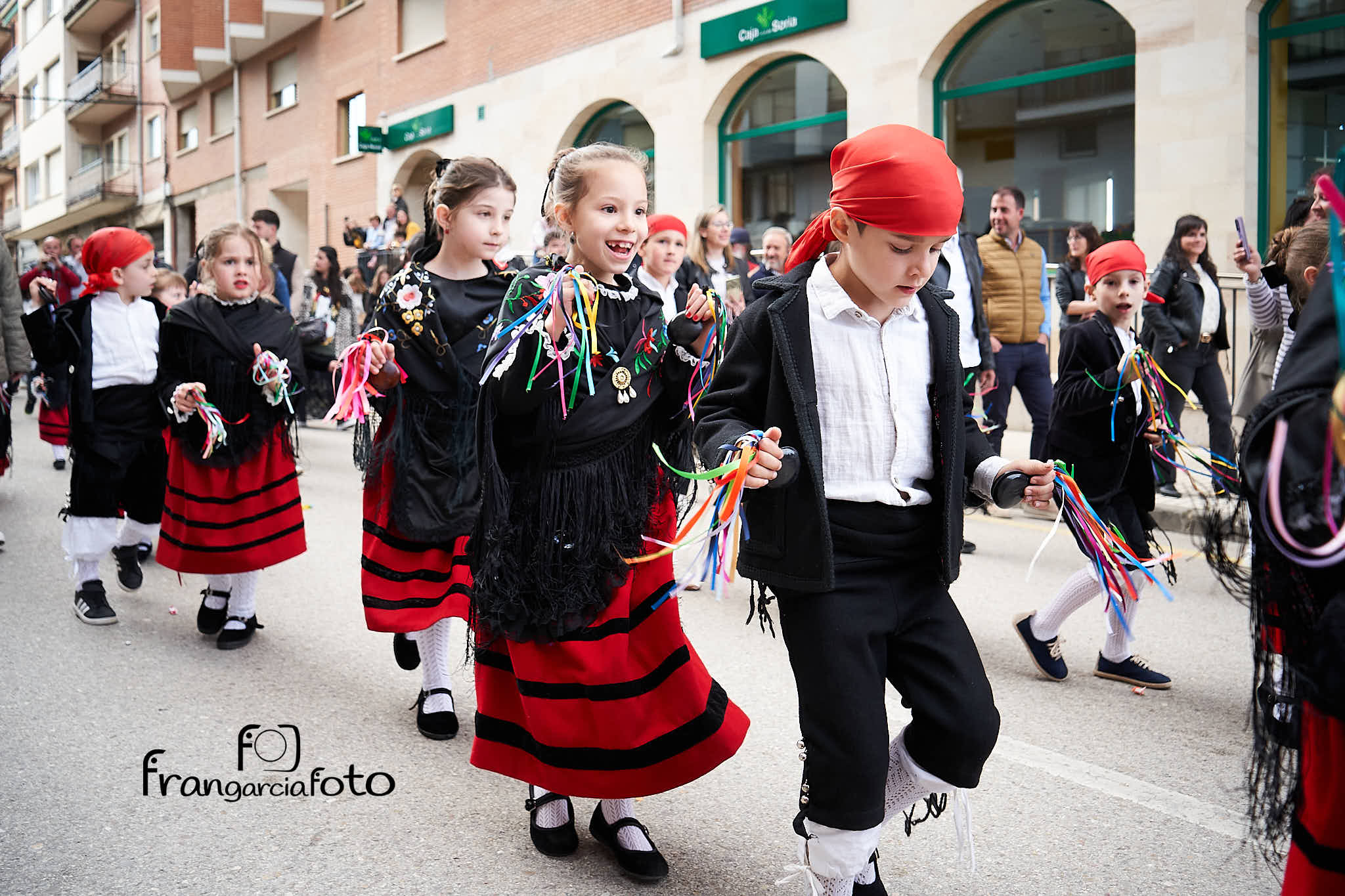 Actuación de zarrones y danzantes infantiles 2026